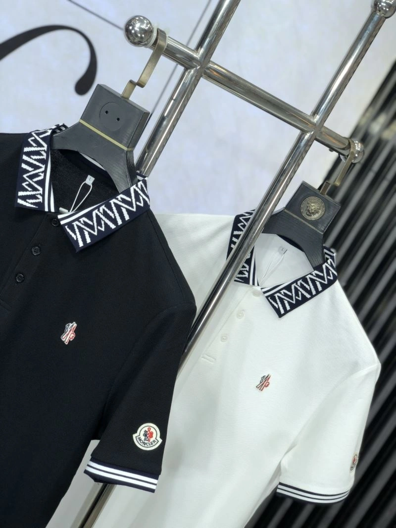 Moncler T-Shirts Practical 141321