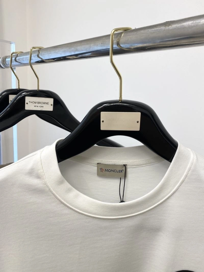 Moncler T-Shirts WrinkleFree 141316