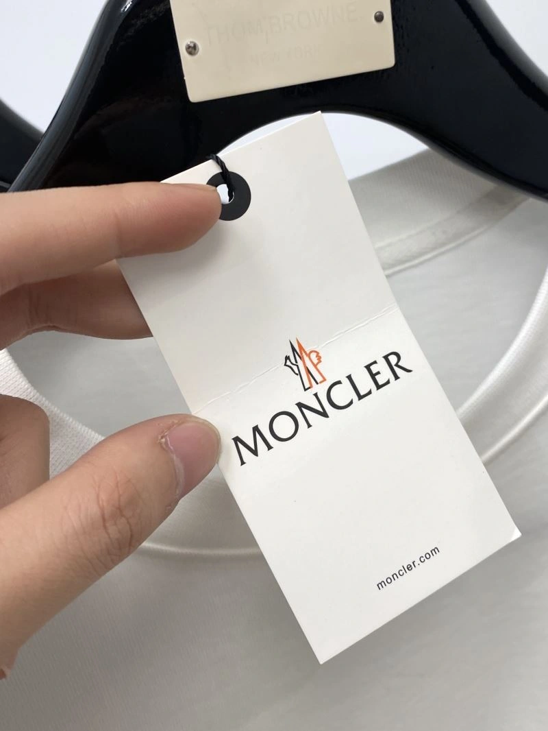 Moncler T-Shirts WrinkleFree 141316