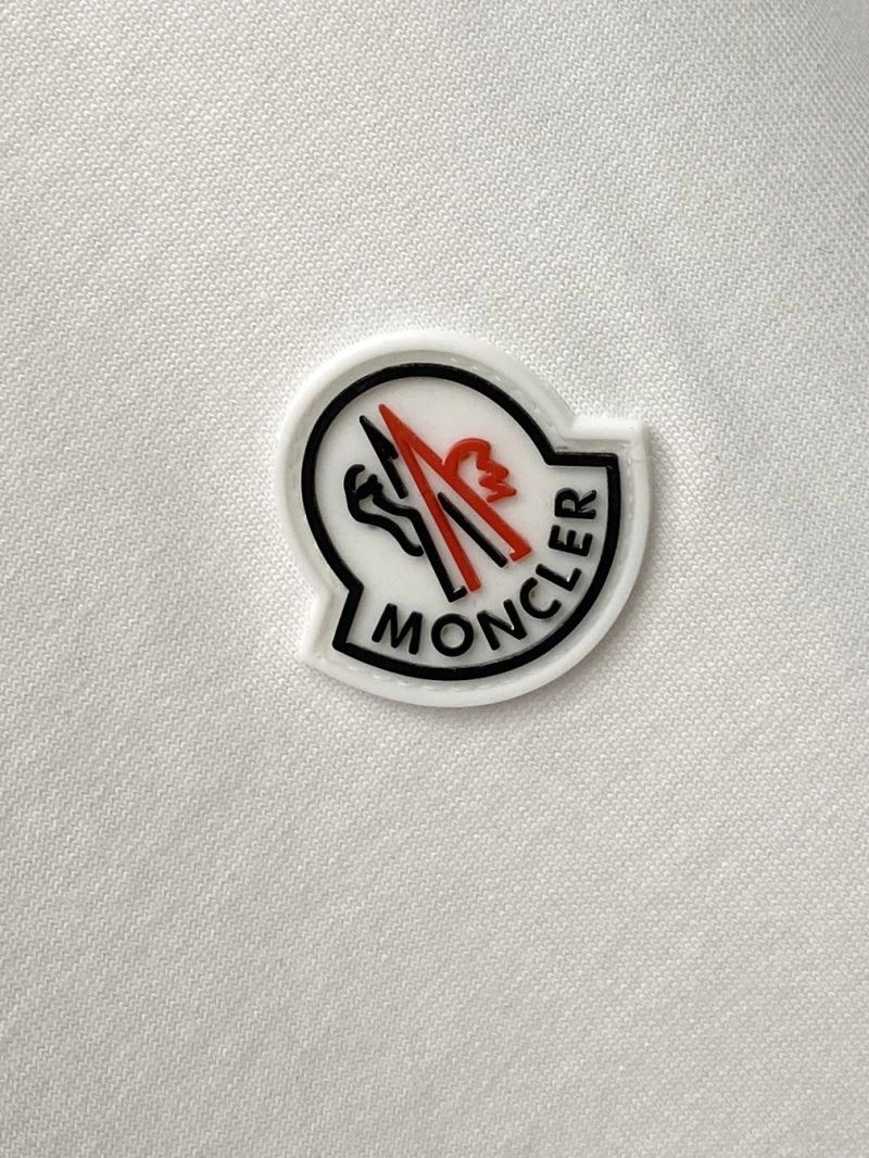 Moncler T-Shirts Refined 141309