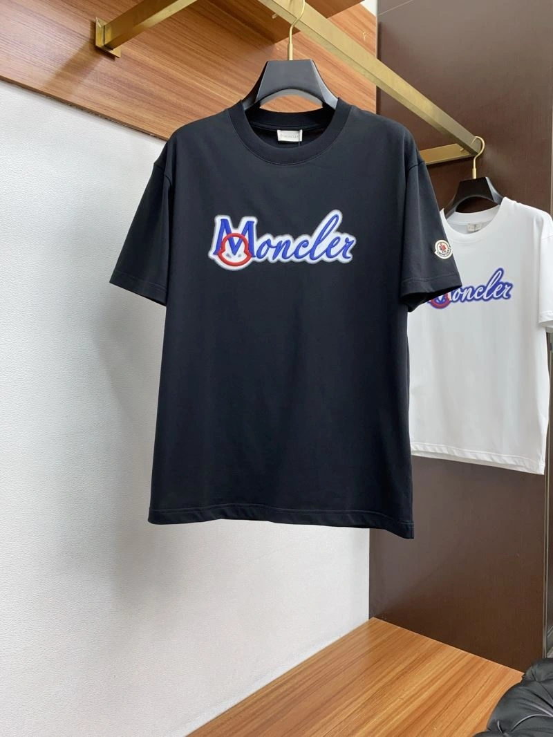 Moncler T-Shirts Lightweight 141315