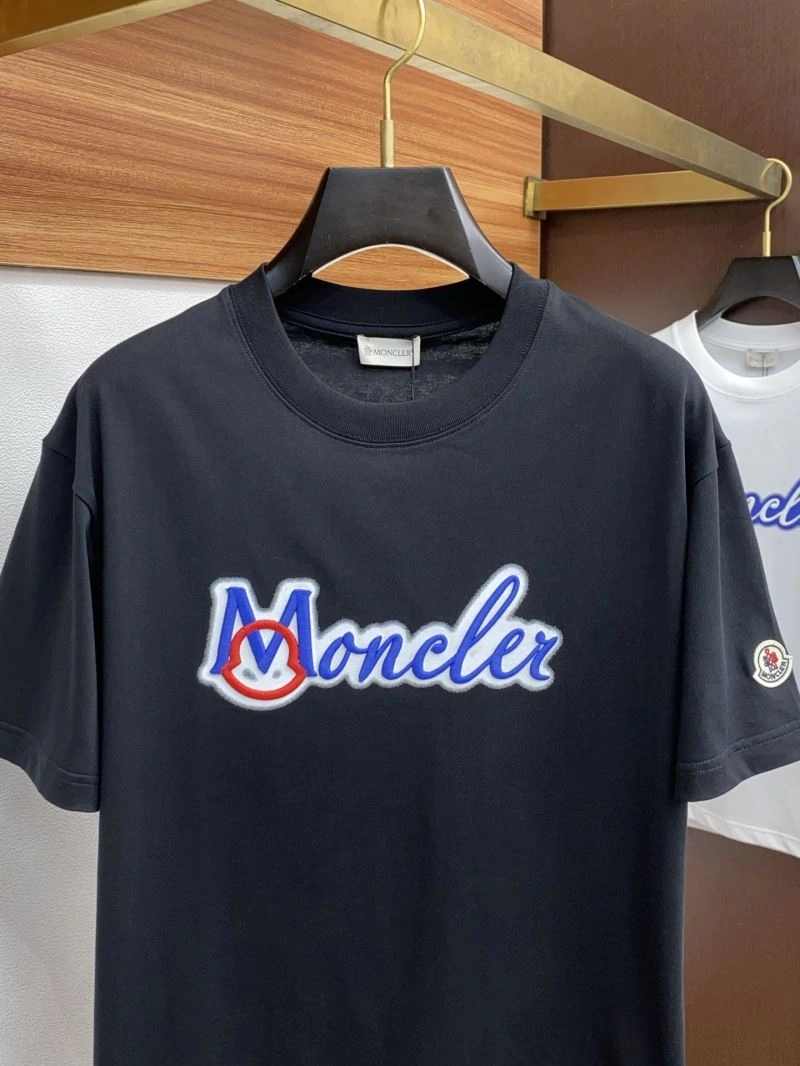 Moncler T-Shirts Lightweight 141315