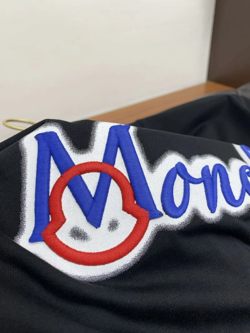 Moncler T-Shirts Lightweight 141315