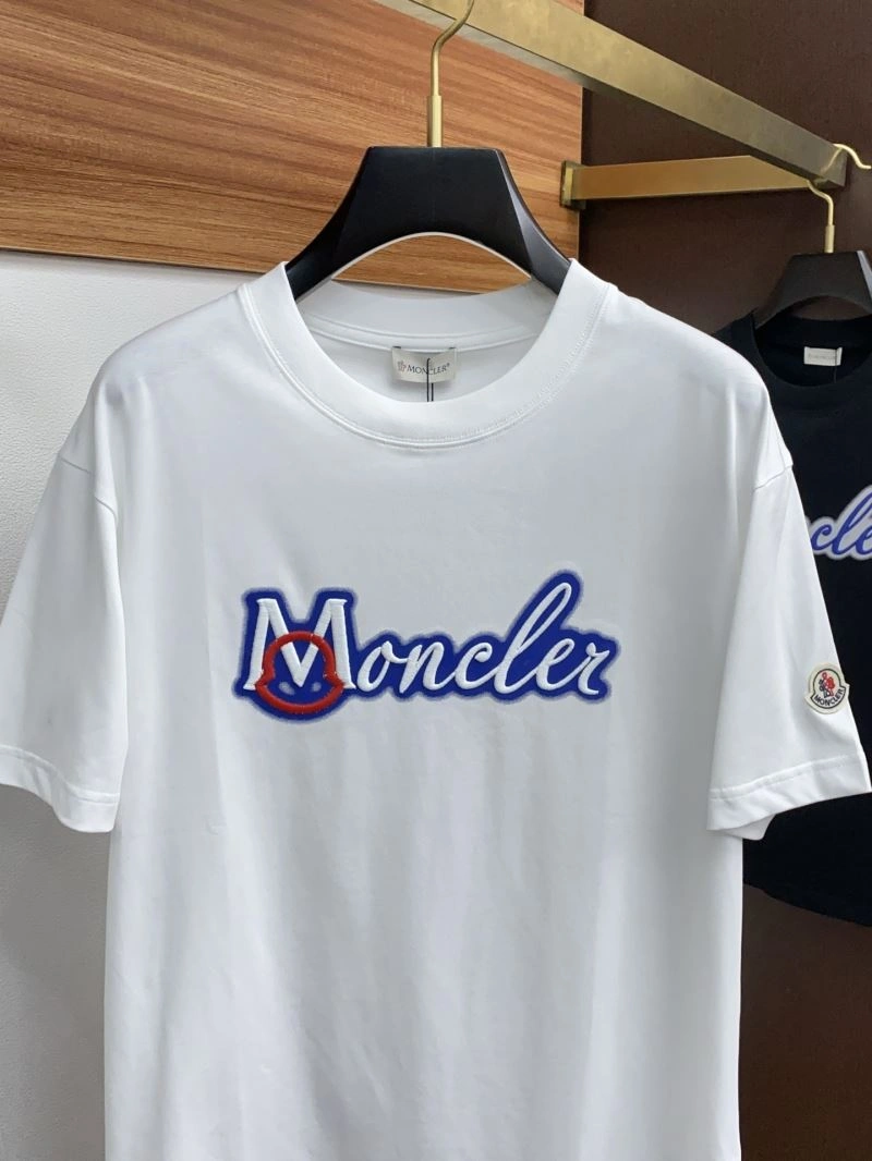 Upgraded Moncler T-Shirts 141311