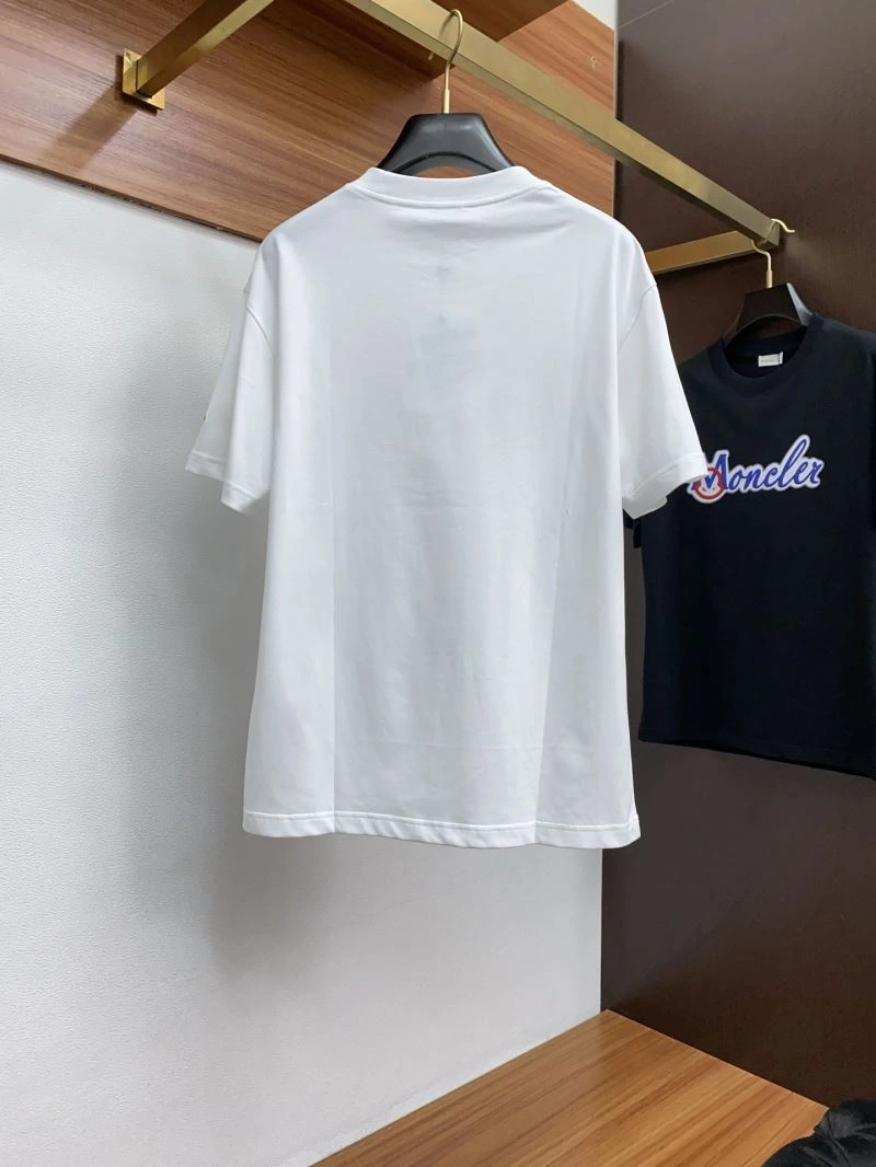 Upgraded Moncler T-Shirts 141311