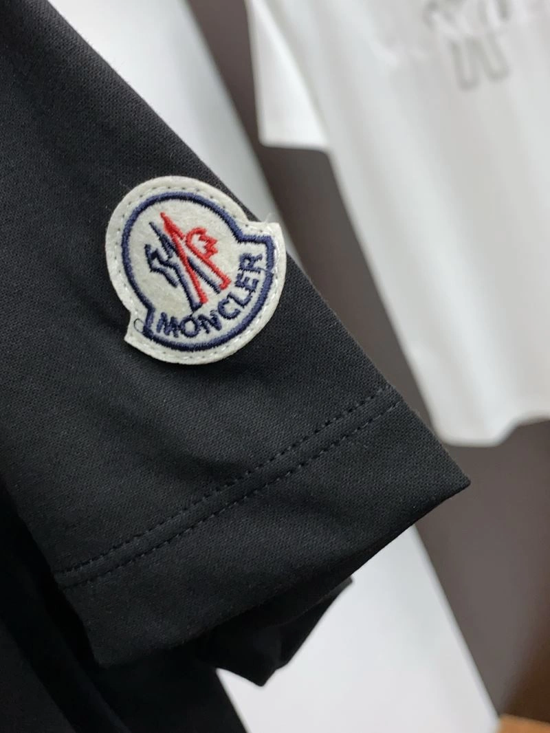 Moncler T-Shirts NewStyle 141317
