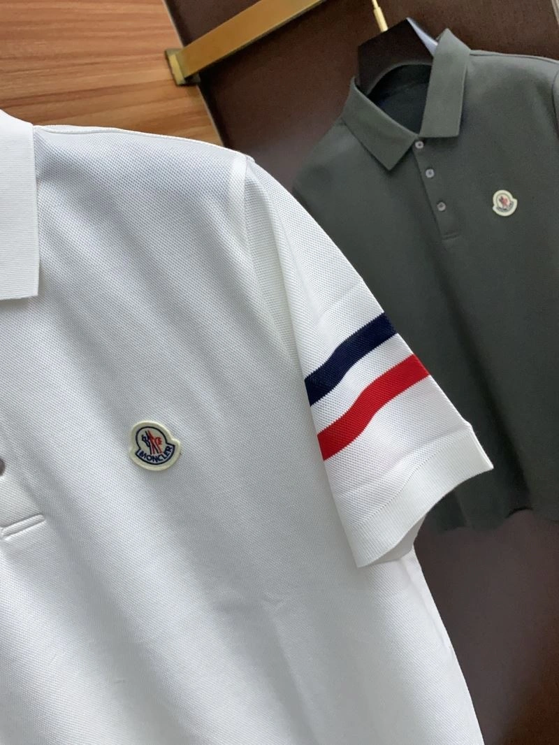 Effortless Moncler T-Shirts 141310