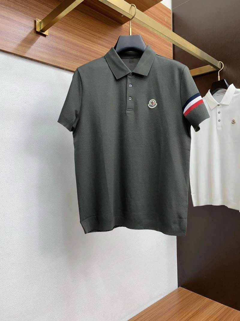 Stretchable Moncler T-Shirts 141306