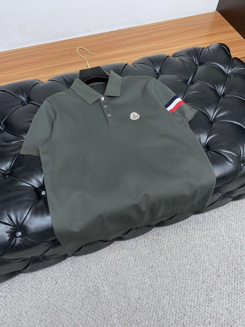 Stretchable Moncler T-Shirts 141306