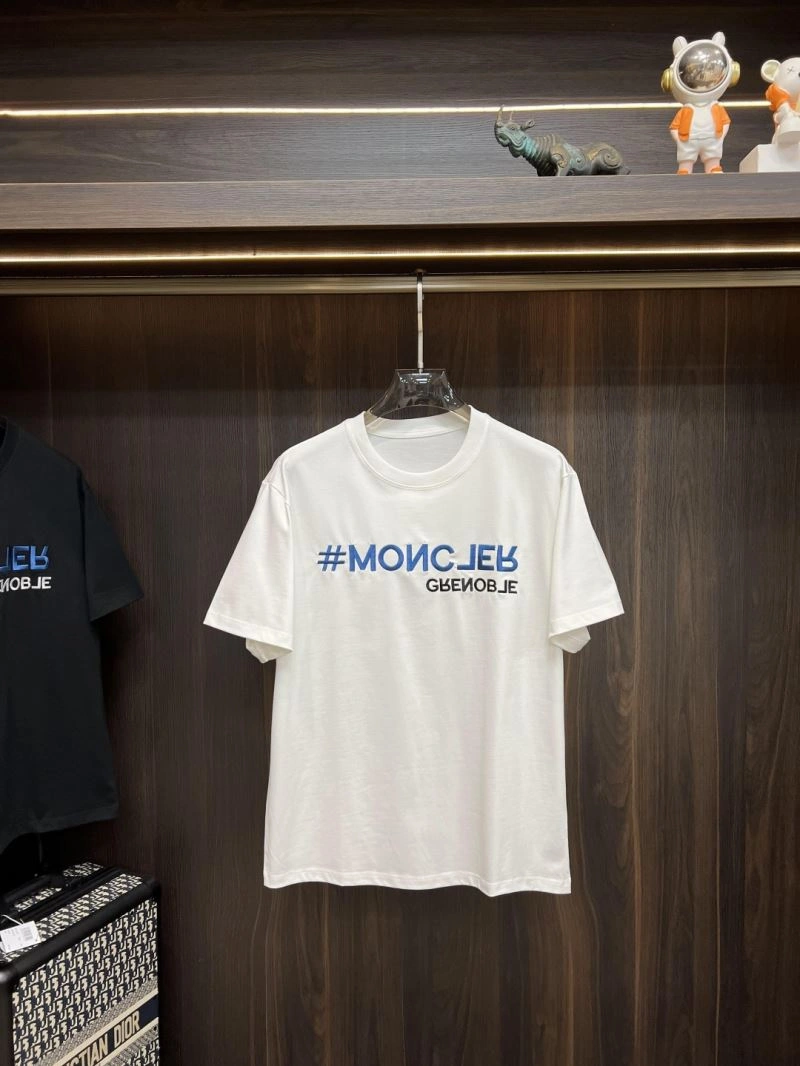 Attractive Moncler T-Shirts 141304