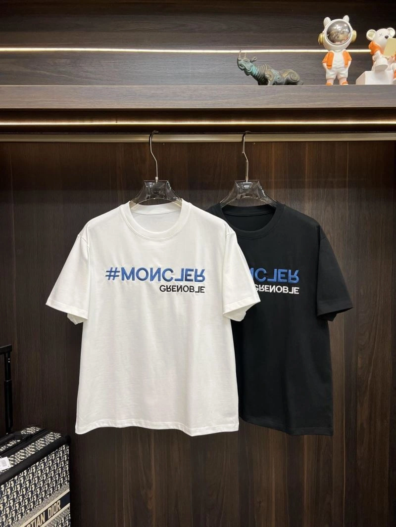 Sustainable Moncler T-Shirts 141320