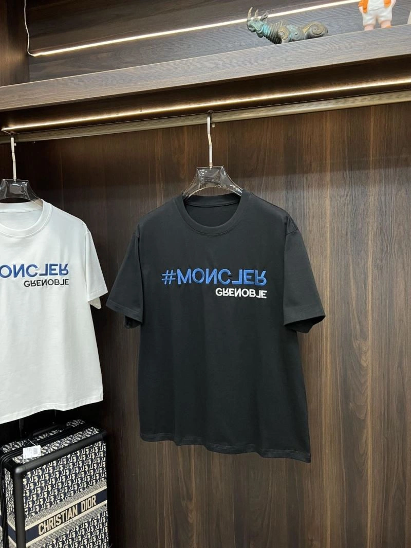 Sustainable Moncler T-Shirts 141320