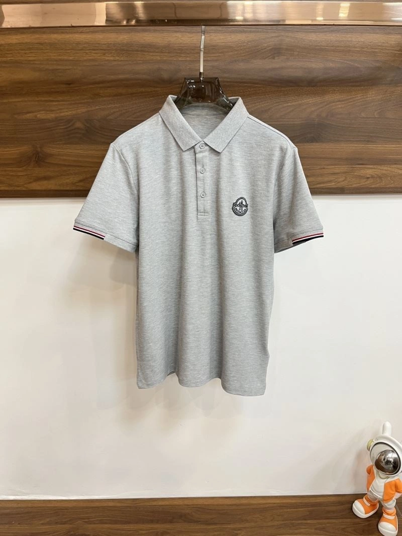 Moncler T-Shirts Bold 141380