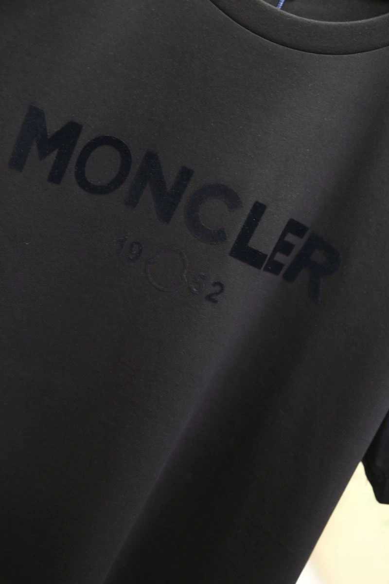 Moncler T-Shirts Trendy 141298