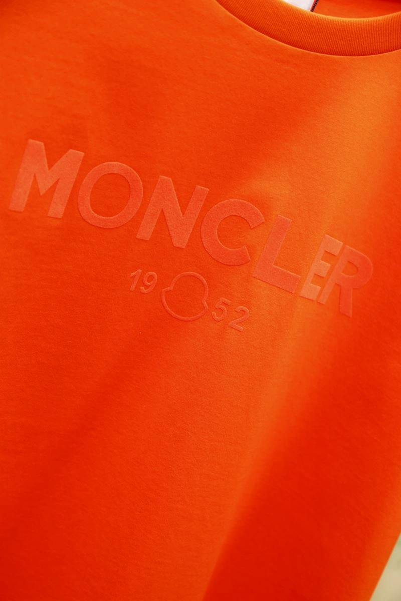 Moncler T-Shirts SoftTouch 141300