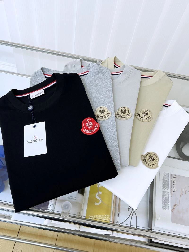 Moncler T-Shirts Unique 141297