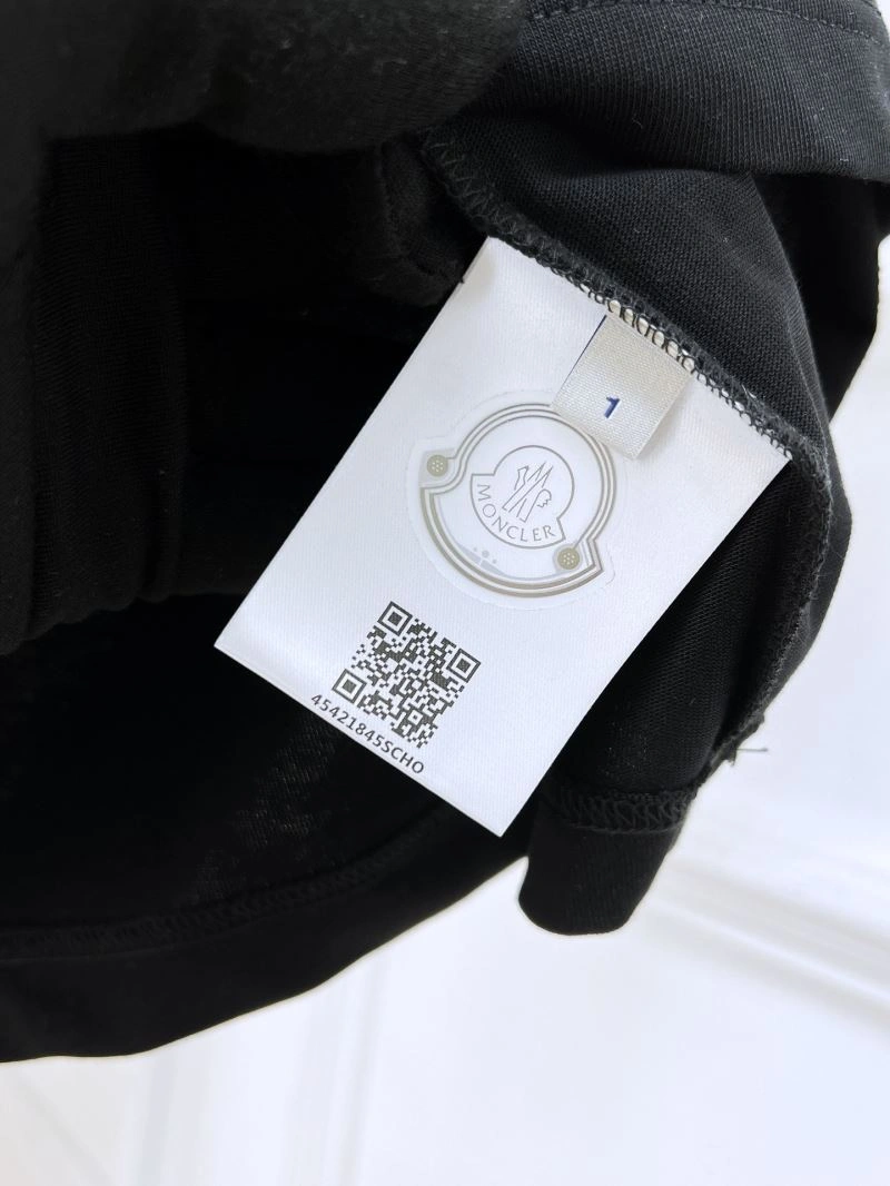 Moncler T-Shirts Unique 141297