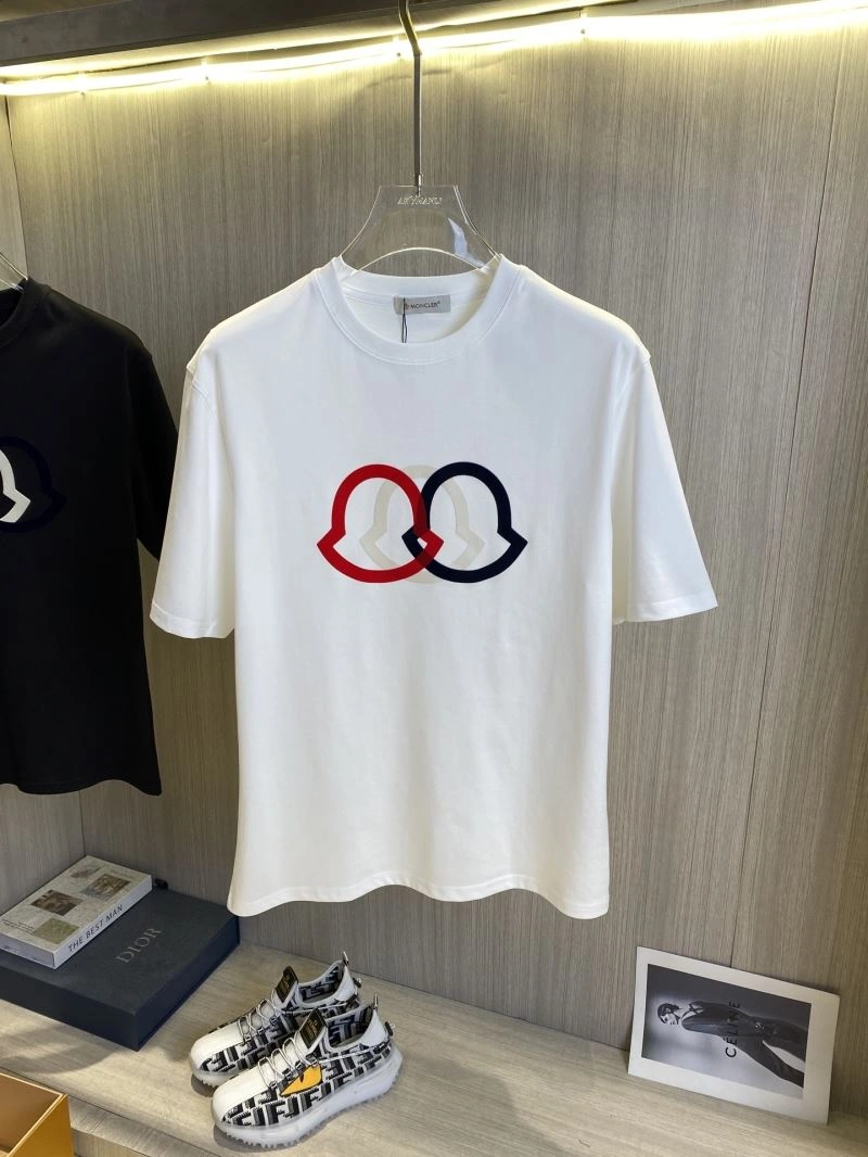 Moncler T-Shirts Youthful 141296