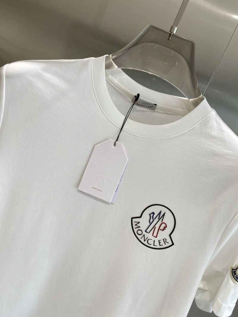 Moncler T-Shirts Compact 141293