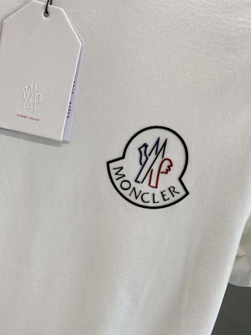 Moncler T-Shirts Compact 141293