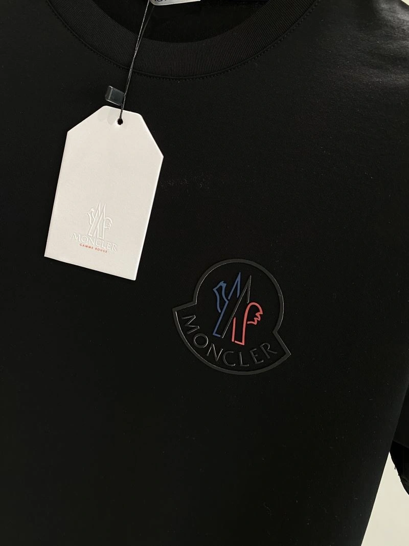 Comfortable Moncler T-Shirts 141302