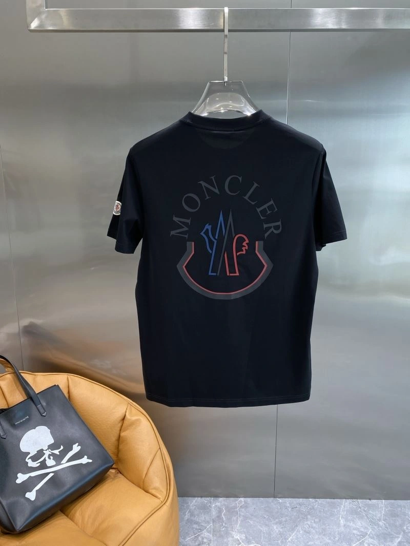 Comfortable Moncler T-Shirts 141302