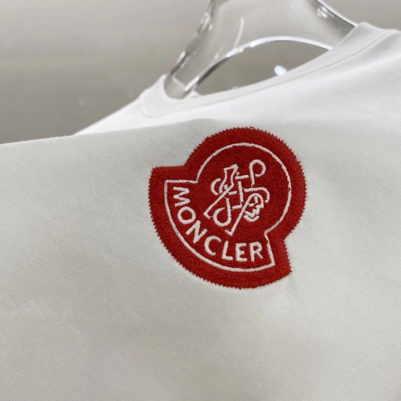 Moncler T-Shirts Unique 141292