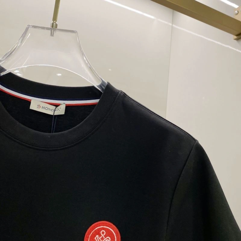 Classic Moncler T-Shirts 141290