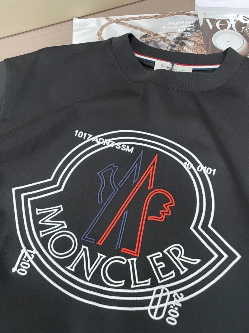 Original Moncler T-Shirts 141279