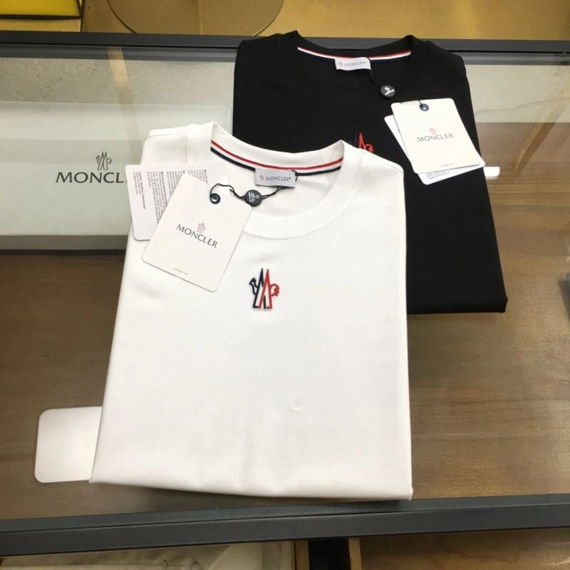 Moncler T-Shirts EasyCare 141283