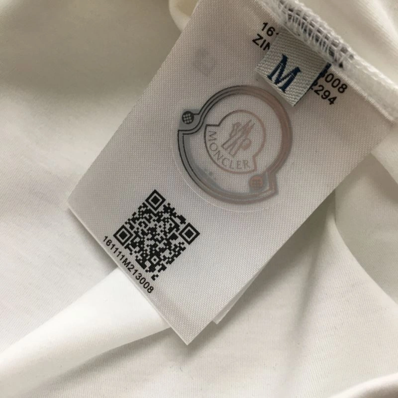 Moncler T-Shirts EasyCare 141283