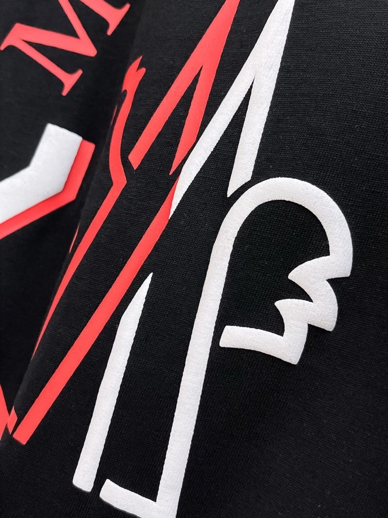 FashionForward Moncler T-Shirts 141286