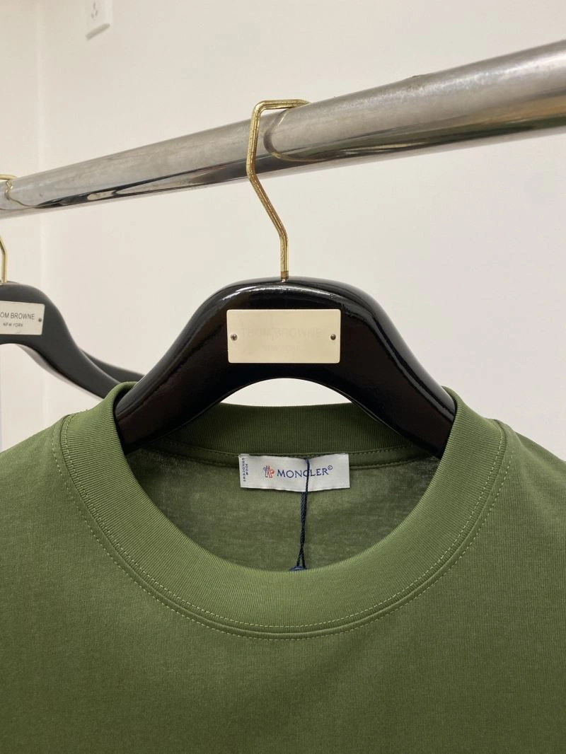 Moncler T-Shirts Upgraded 141269