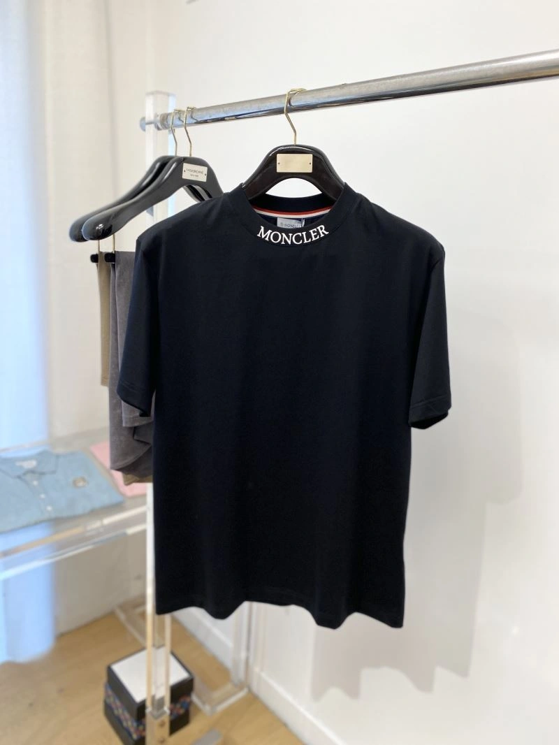 Moncler T-Shirts Attractive 141274