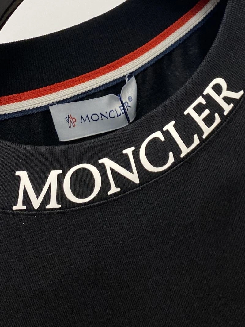 Moncler T-Shirts Attractive 141274