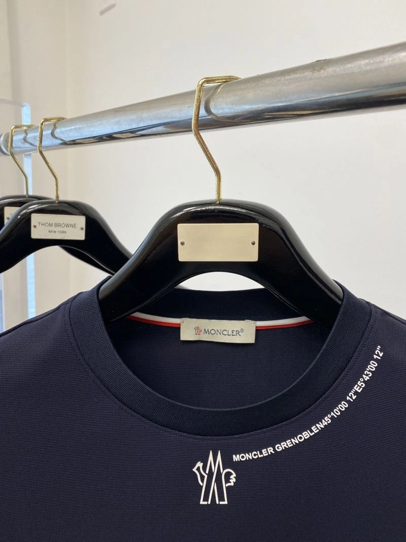 UrbanChic Moncler T-Shirts 141271