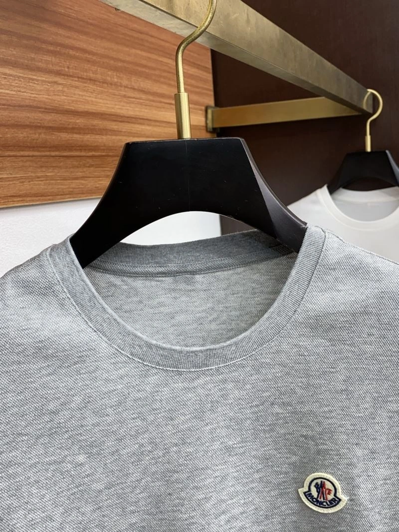 Moncler T-Shirts ZipUp 141263