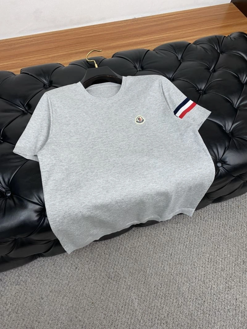 Moncler T-Shirts ZipUp 141263