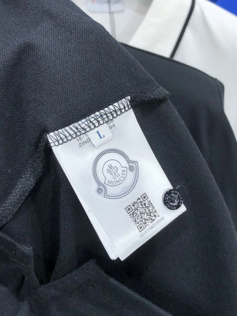 Moncler T-Shirts TechFriendly 141104