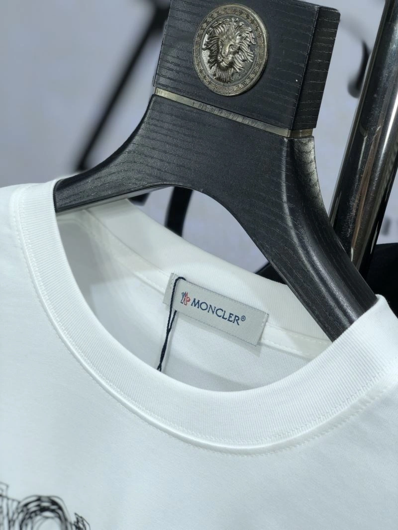 Moncler T-Shirts StreetReady 141099