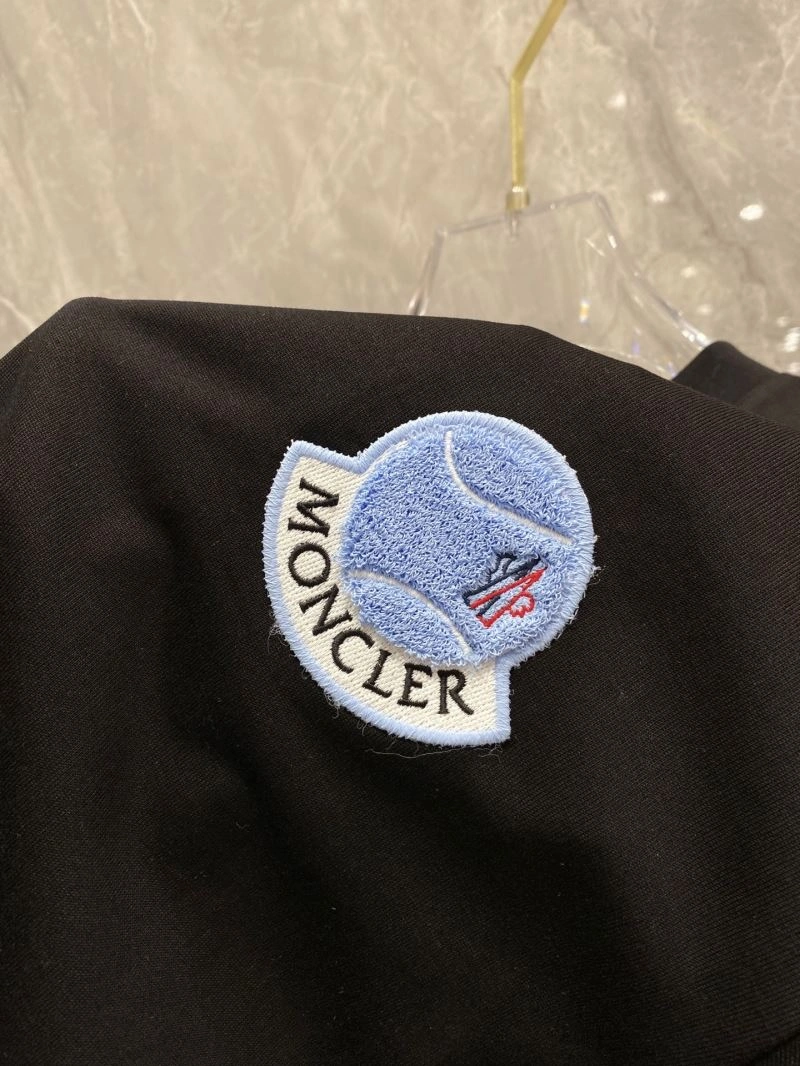 Stylish Moncler T-Shirts 141096