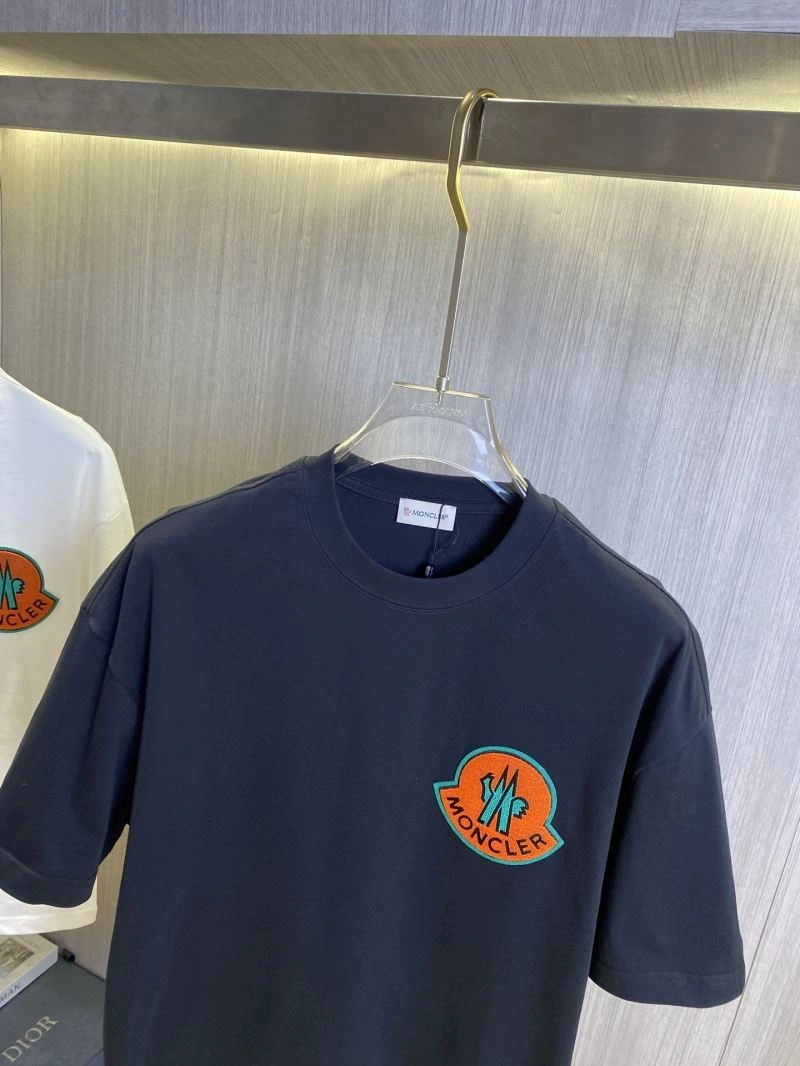 SunProtective Moncler T-Shirts 141094