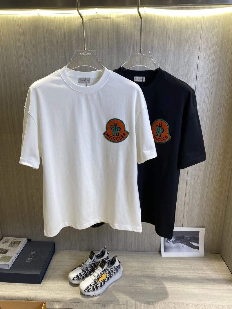SunProtective Moncler T-Shirts 141094
