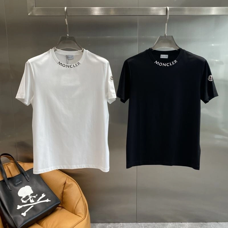 Moncler T-Shirts MultiPurpose 141082
