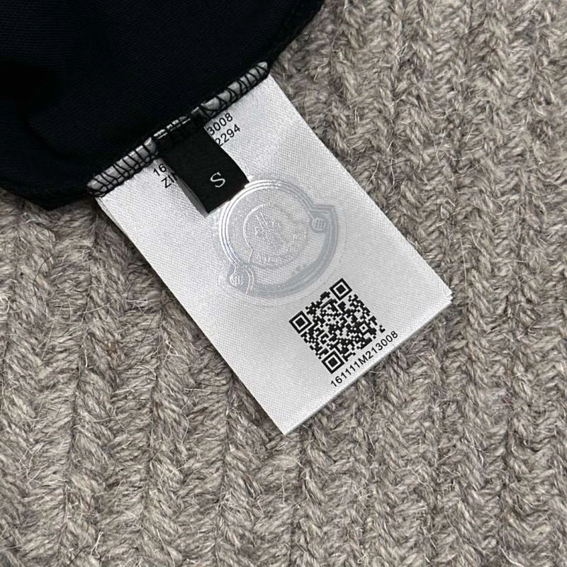 Moncler T-Shirts ModernLook 141085