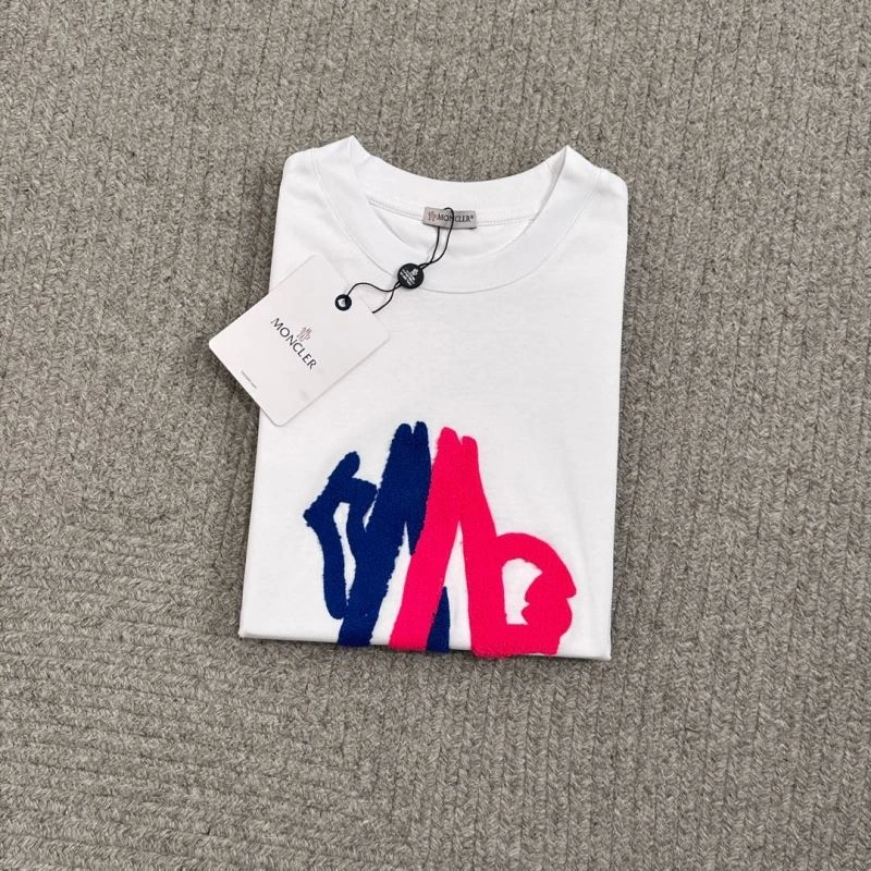 Moncler T-Shirts Upgraded 141079