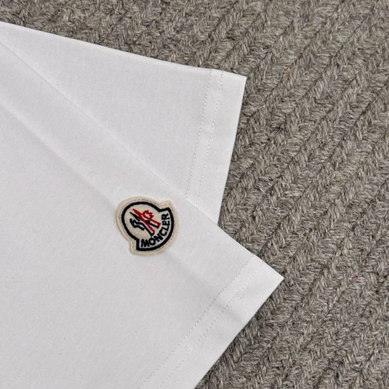 Moncler T-Shirts Upgraded 141079
