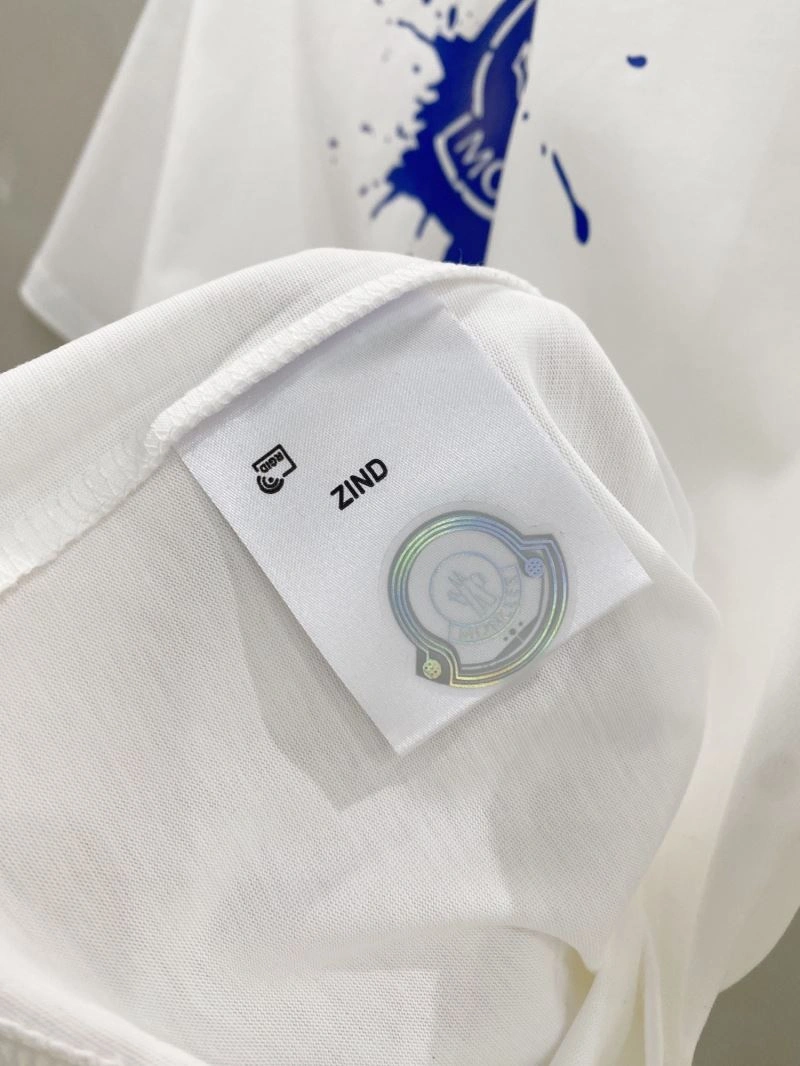 Premium Moncler T-Shirts 141081