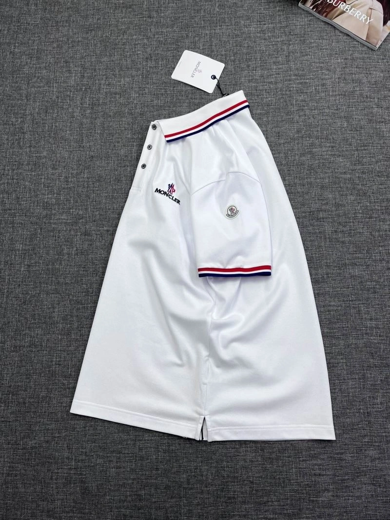 Moncler T-Shirts Comfortable 141073