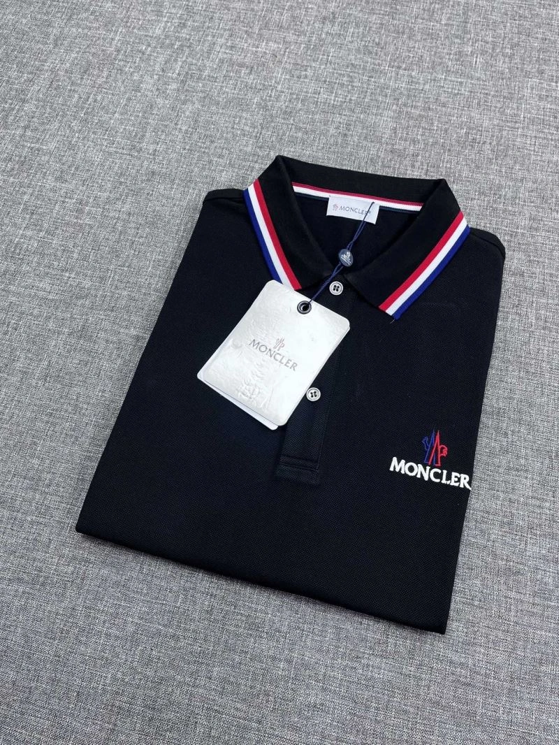 Moncler T-Shirts RelaxedFit 141090